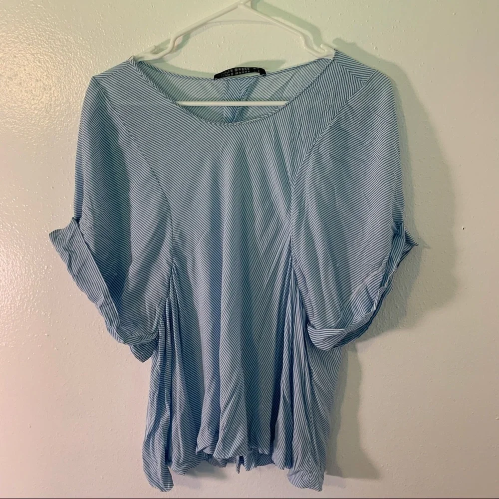 Zara Womens Sz Small Short Puff Sleeve Blouse Light Blue White Stripes Slit Back